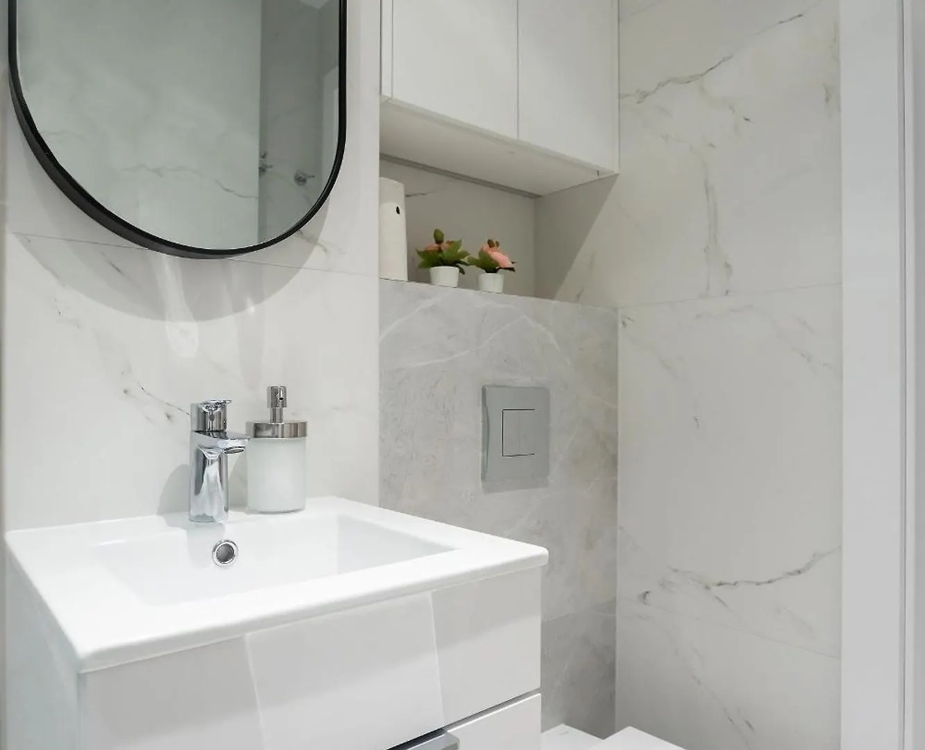 Guest house Grzybowska Rooms By Sofija Warsaw Poland